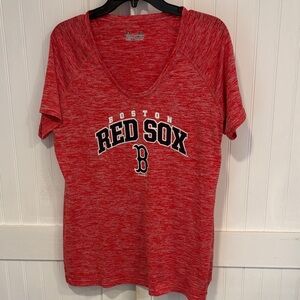 Under Armour Red HeatGear, short sleeved, Boston Red Sox T-Shirt size XL fits L